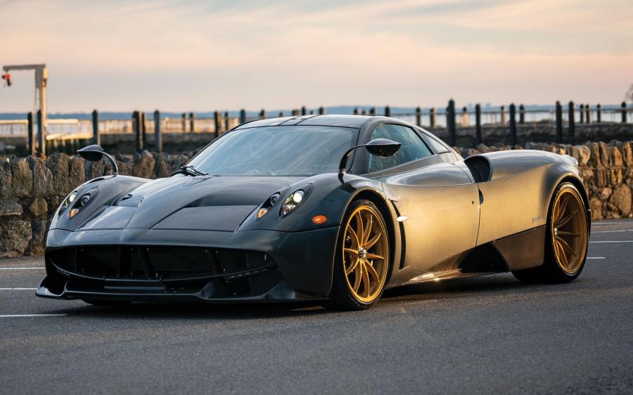 Pagani Huayra Pacchetto Tempesta Scozia (76097) (NA) '2016